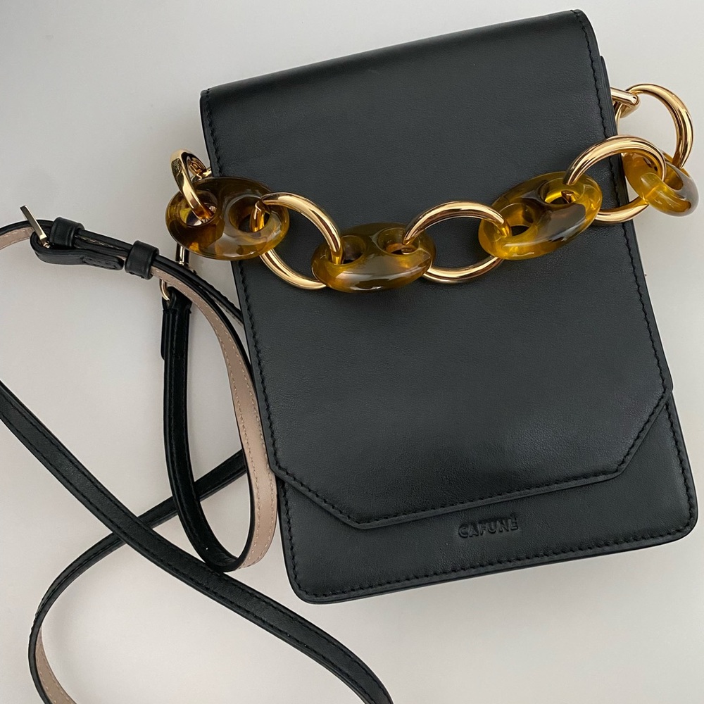 CAFUNÉ Black Leather Crossbody